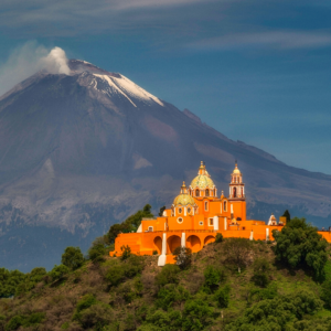4 MEXICO CITY AND ITS SURROUNDINGS